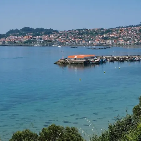 Vistas De Lujo Al Lado Del Mar By *