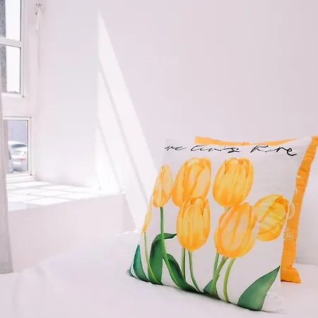 Vistas De Lujo Al Lado Del Mar By